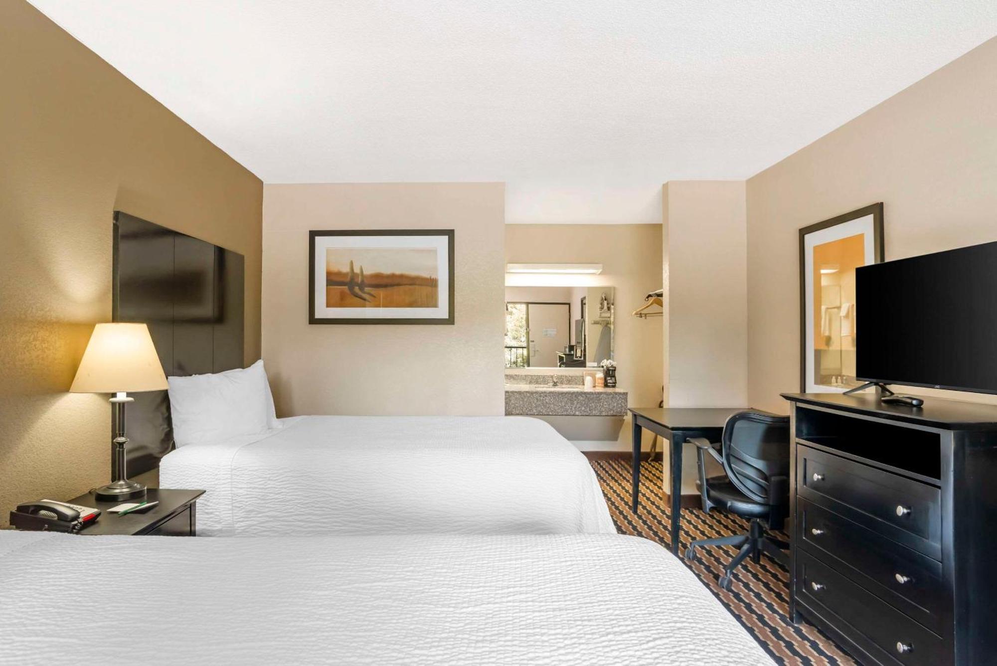 Quality Inn Near Speedway Wilkesboro Zewnętrze zdjęcie