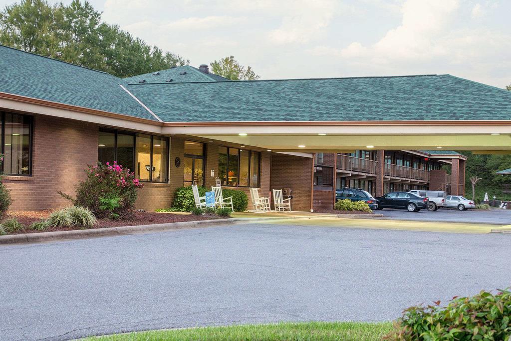 Quality Inn Near Speedway Wilkesboro Zewnętrze zdjęcie